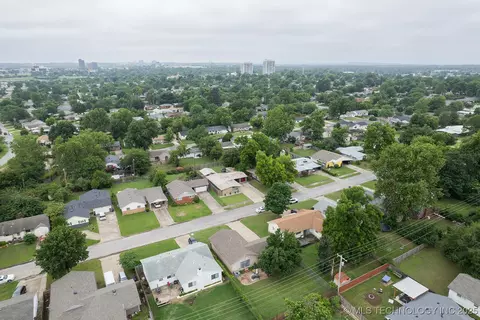 5770 E 26th St, Tulsa, OK 74114 photo 5