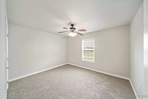 222 E 498 Cir, Pryor, OK 74361 photo 31