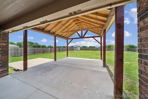 222 E 498 Cir, Pryor, OK 74361 photo 32