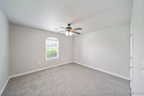 222 E 498 Cir, Pryor, OK 74361 photo 29
