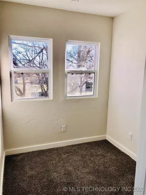 1423 E Walnut St, Cushing, OK 74023 photo 40