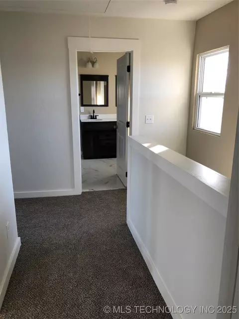 1423 E Walnut St, Cushing, OK 74023 photo 33