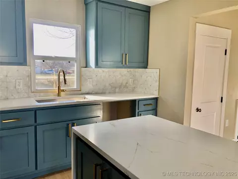 1423 E Walnut St, Cushing, OK 74023 photo 19