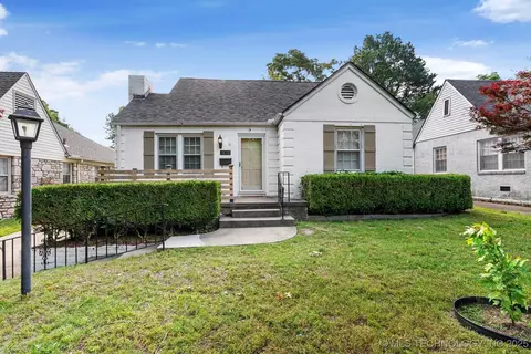 1615 Delaware Pl, Tulsa, OK 74104