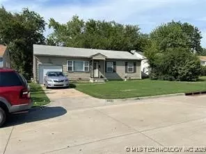 6245 E Latimer St, Tulsa, OK 74115 photo 1