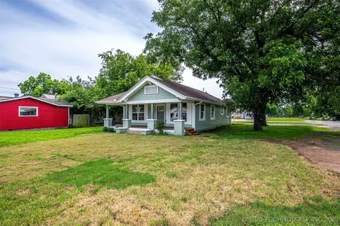 211 N 3rd St, Davis, OK 73030 photo 28
