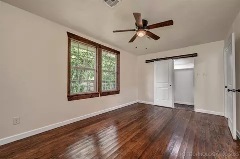 211 N 3rd St, Davis, OK 73030 photo 23