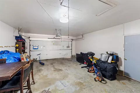 9667 E 27th St, Tulsa, OK 74129 photo 18