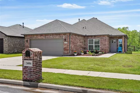 26806 E 143rd St S, Coweta, OK 74429