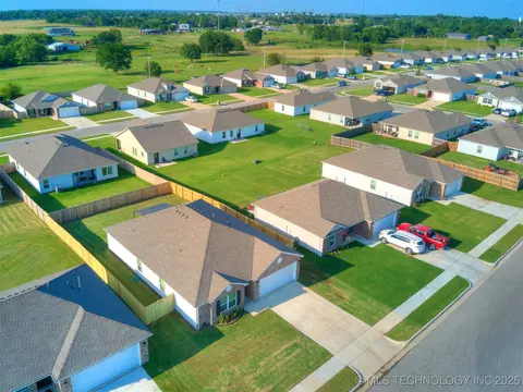 23285 E 114th St, Broken Arrow, OK 74014 photo 3
