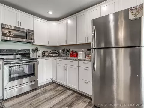 4640 E 68th Street 285, Tulsa, OK 74136 photo 10