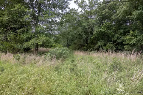 5 N 3800 Rd, Okemah, OK 74859