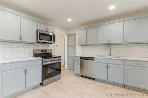 4138 E 36th St, Tulsa, OK 74135 photo 11