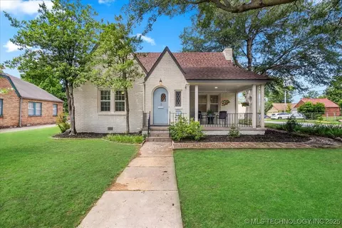1704 S Evanston Ave, Tulsa, OK 74104