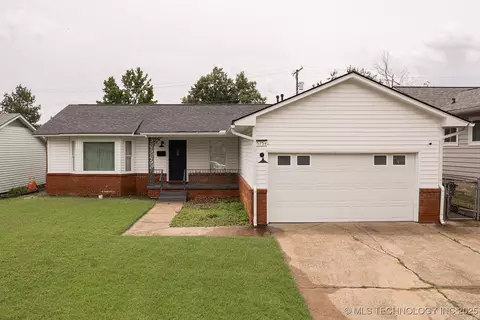 5754 E 24th Pl, Tulsa, OK 74114 photo 1