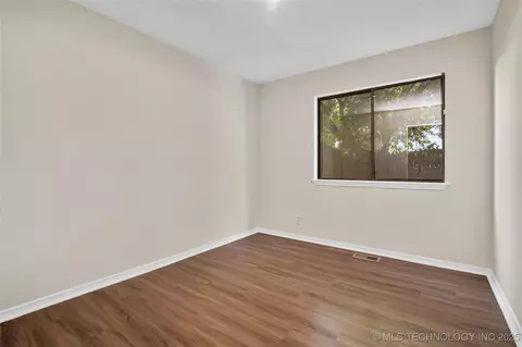 2807 E 90th Street 4, Tulsa, OK 74137 photo 7