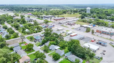 1109 E Corona St, Ada, OK 74820 photo 45