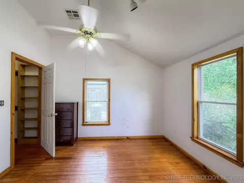 1109 E Corona St, Ada, OK 74820 photo 24
