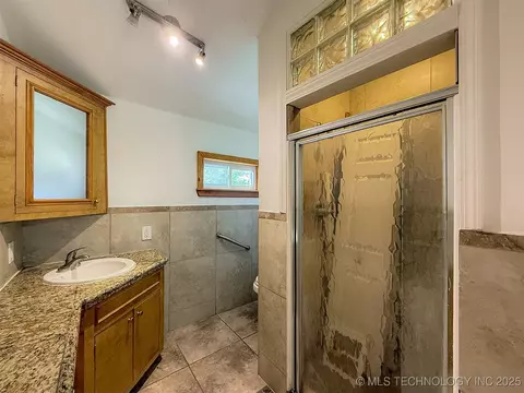 1109 E Corona St, Ada, OK 74820 photo 28