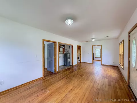 1109 E Corona St, Ada, OK 74820 photo 5