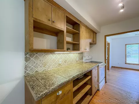 1109 E Corona St, Ada, OK 74820 photo 22
