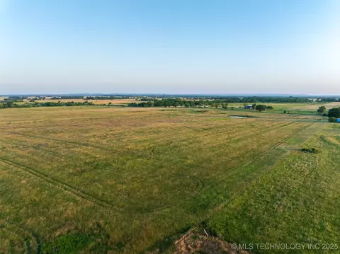 20 E Herrick Rd, Boynton, OK 74422 photo 22