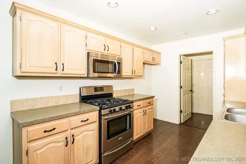 4425 S 198 Pl E, Broken Arrow, OK 74014 photo 6