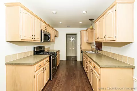 4425 S 198 Pl E, Broken Arrow, OK 74014 photo 5