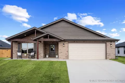5822 Coldspring Ln, Bartlesville, OK 74006
