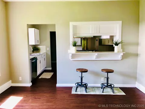 409 E Walnut St, Cushing, OK 74023 photo 17