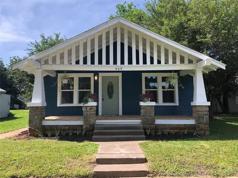 409 E Walnut St, Cushing, OK 74023 photo 3