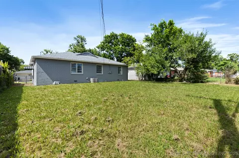 10942 E 4th Pl N, Tulsa, OK 74128 photo 14