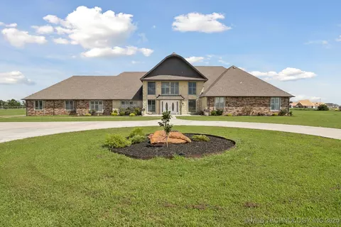 8120 E 112th St N, Owasso, OK 74055