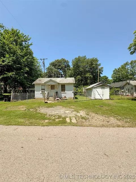 731 E 14th, Ada, OK 74820 photo 19