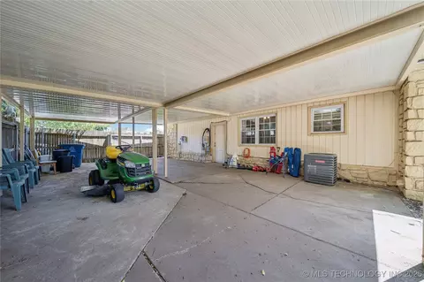 8736 E 59th St, Tulsa, OK 74145 photo 35