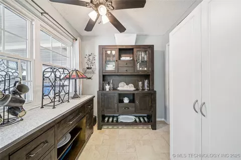 8736 E 59th St, Tulsa, OK 74145 photo 18