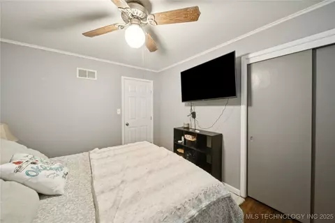 5718 E 27th St, Tulsa, OK 74114 photo 18