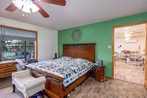 Bedroom - 653 Max St, Mead, OK 73449 photo 15 of 15