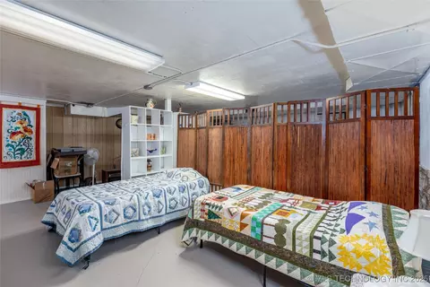 Bedroom - 653 Max St, Mead, OK 73449 photo 10 of 15
