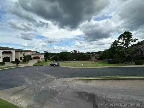 E 85th Court, Tulsa, OK 74137