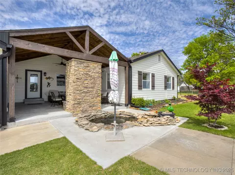 338 E 45th Pl, Tulsa, OK 74105 photo 5