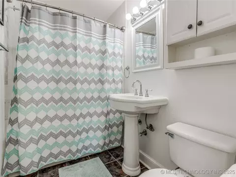 338 E 45th Pl, Tulsa, OK 74105 photo 25