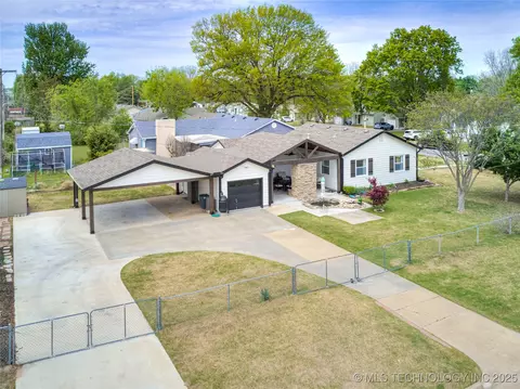 338 E 45th Pl, Tulsa, OK 74105 photo 3