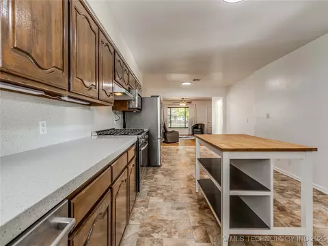 338 E 45th Pl, Tulsa, OK 74105 photo 15