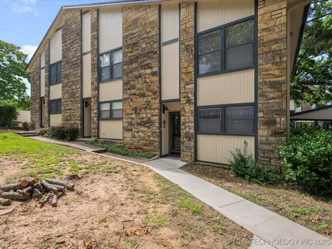 5229 Nowata Road F101, Bartlesville, OK 74006
