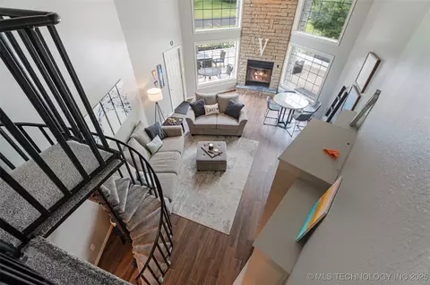 Living - 56901 E Walnut, Monkey Island, OK 74331 photo 2 of 3