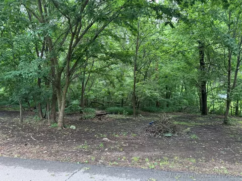 0 S Maple St, Claremore, OK 74019
