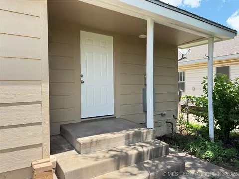 911 E Maple St, Cushing, OK 74023 photo 45