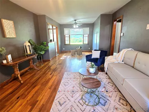 305 Chronister Ave, Drumright, OK 74030 photo 4