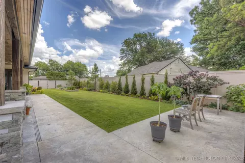 Exterior - 3190 E 33rd St, Tulsa, OK 74105 photo 8 of 24